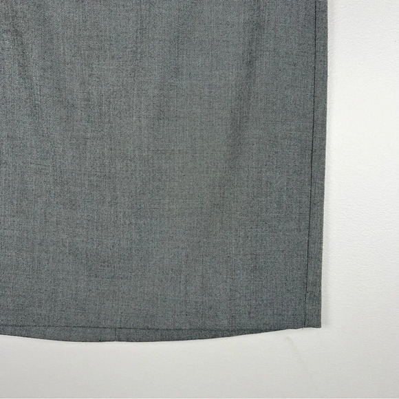 Beautiful Grey Skirt with black details by Stoosh size Large - Picture 8 of 10